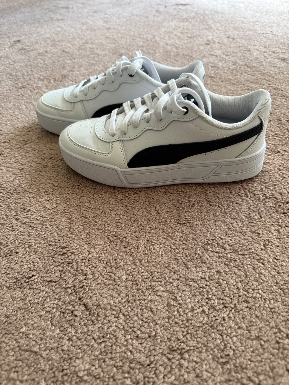 Puma White Low-Top Sneakers with Black Formstrip